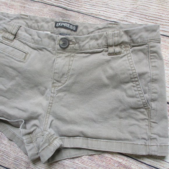 Express Khaki Shorts Size 0 - Picture 3 of 10